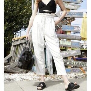 Free People Barrel Crop Pants White Sz M  Margate Button Fly Paperbag Waist